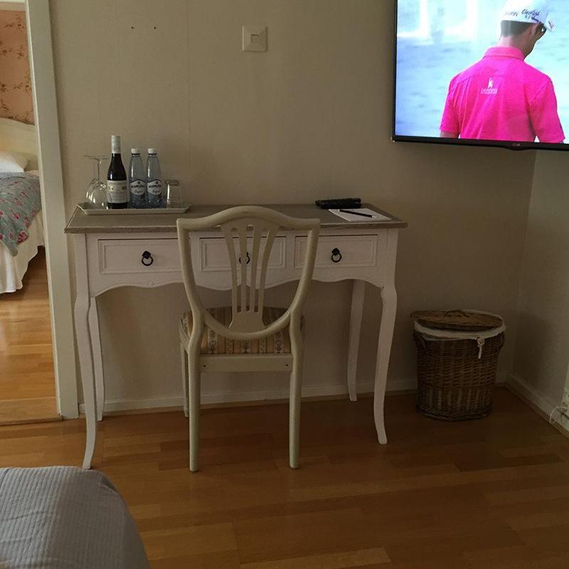 Herrgards Hotell Gyllene Haesten Västervik Exteriér fotografie