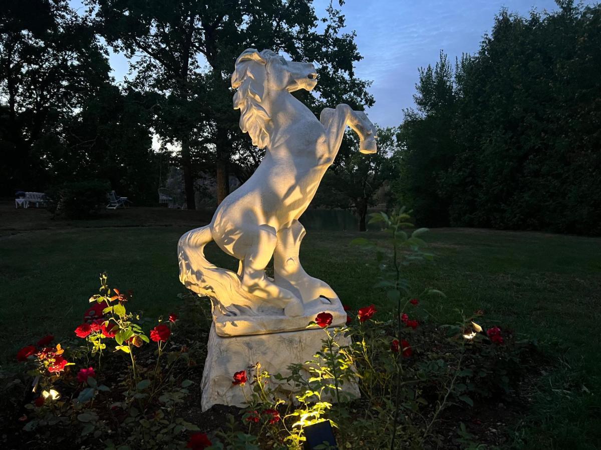 Herrgards Hotell Gyllene Haesten Västervik Exteriér fotografie